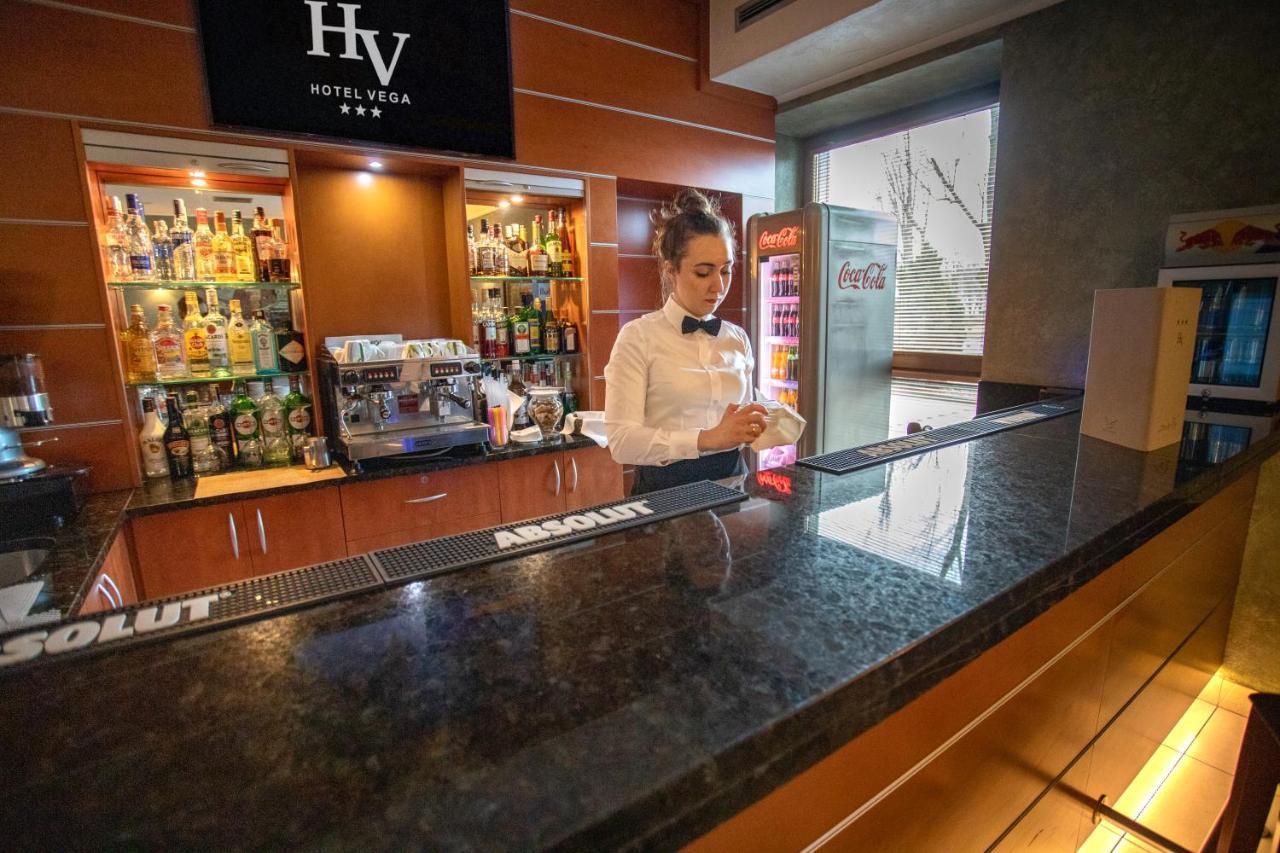 Business Hotel Vega Wroclaw Dış mekan fotoğraf
